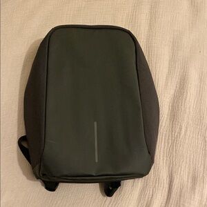 XD Design Bobby Anti Thrift Men's Black Backpack